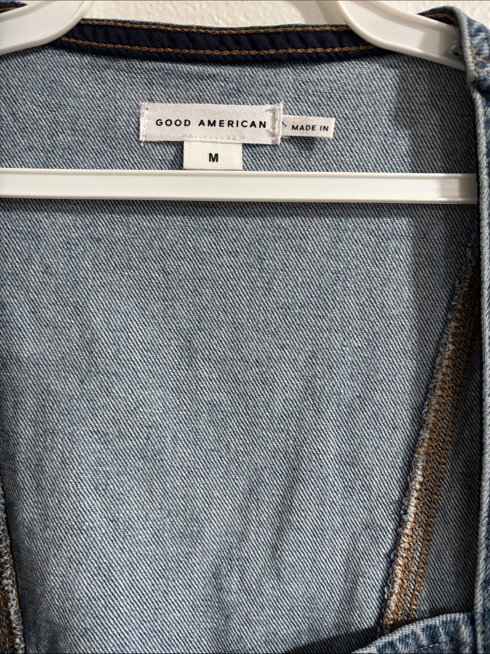 Good American Blue Floral Denim Button-Front Dress - Picture 4 of 5
